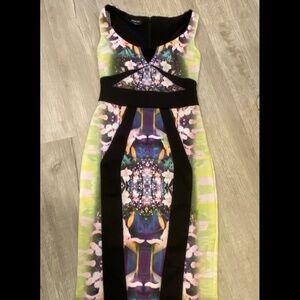 Bebe Bodycon Vibrant Y2K Watercolor Mirror Contrast Dress Going Out - Size Small